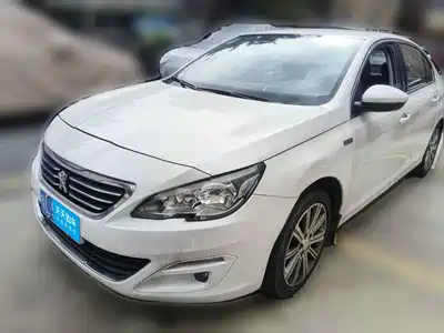 Peugeot 408 2016