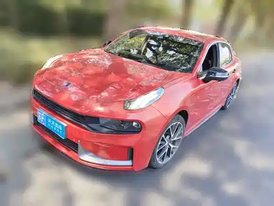 Lynk & Co 03 2020