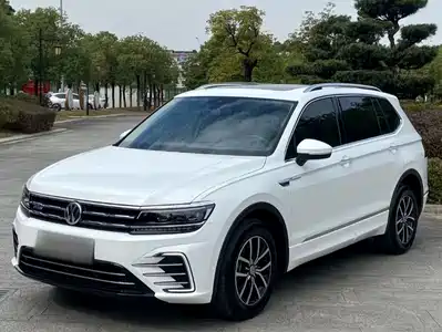 Volkswagen Tiguan L PHEV 2020