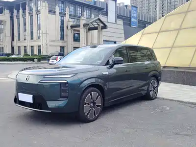 Denza N8L 2025