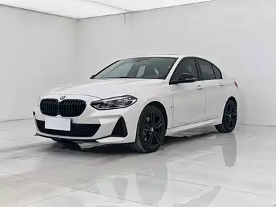 BMW 1 Series 2021