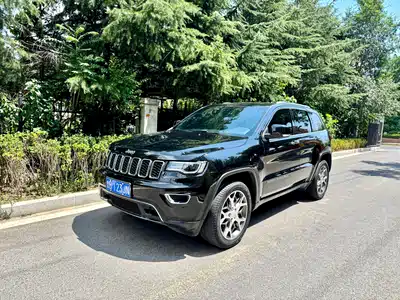 Jeep Grand Cherokee (Import) 2022