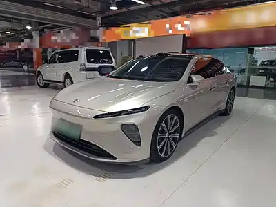 NIO ET7 2025