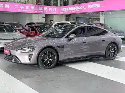 Xiaomi Auto SU7 2024