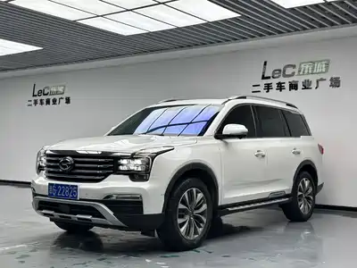 GAC Trumpchi GS8 2017