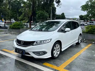 Honda Jade 2016