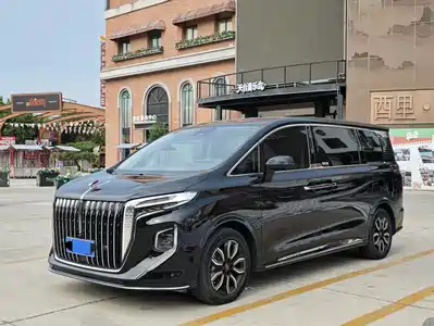 Hongqi HQ9 2023