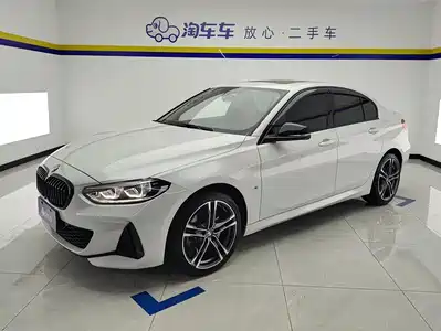 BMW 1 Series 2021
