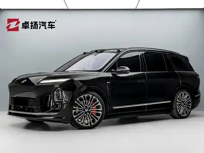 NIO ES8 2025
