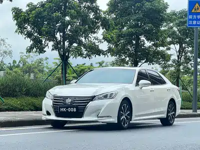 Toyota Crown 2019