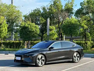 NIO ET7 2025