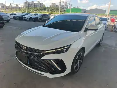 Geely Emgrand L 2022