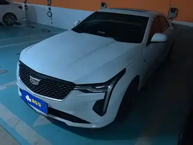 Cadillac CT4 2023