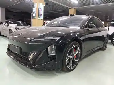 NIO ET5 2025
