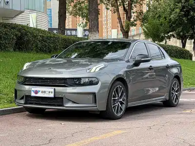 Lynk & Co 03 2021