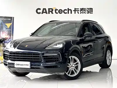 Porsche Cayenne 2022