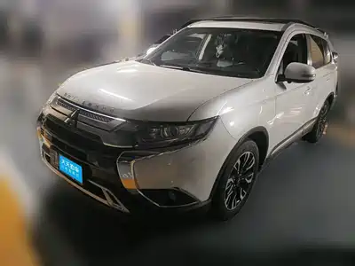 Mitsubishi Outlander 2019