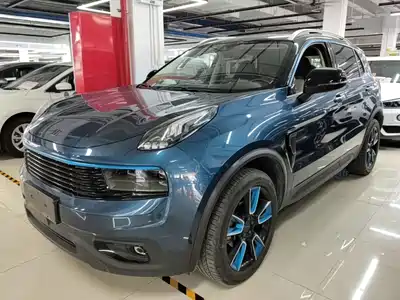 Lynk & Co 01 2019