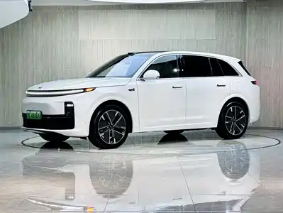 Li Auto L7 2025