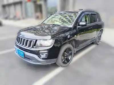 Jeep Compass (Import) 2014