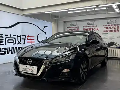 Nissan Teana 2022