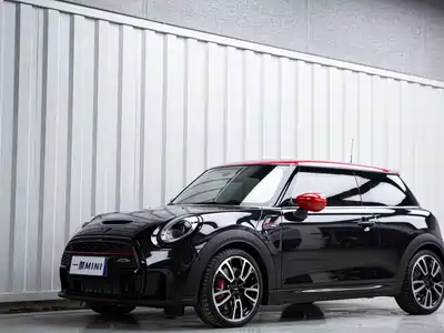 MINI JCW 2022
