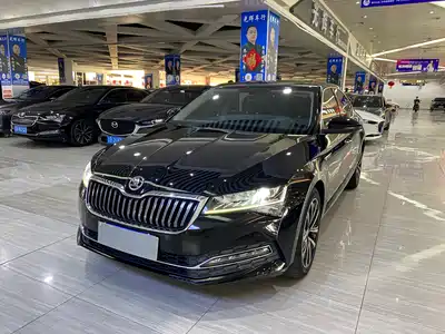 Škoda Superb 2022