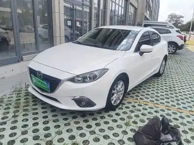 Mazda Mazda3 Axela 2016