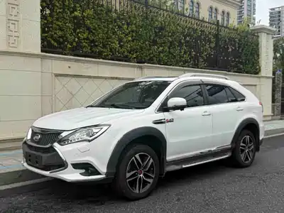 BYD Tang New Energy 2015