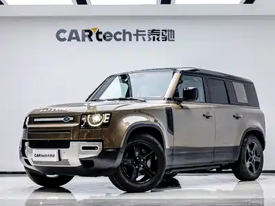 Land Rover Defender 2020