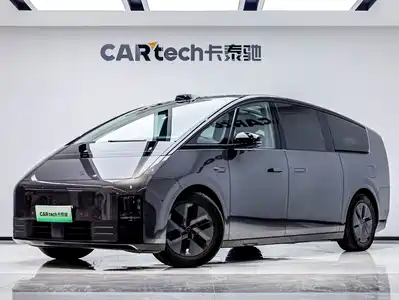 Li Auto MEGA 2024