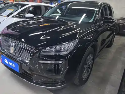 Lincoln Adventurer 2021
