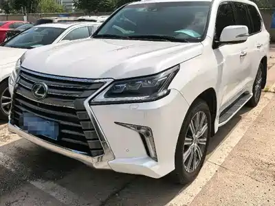Lexus LX 2017