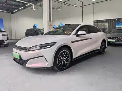 BYD Han L 2025
