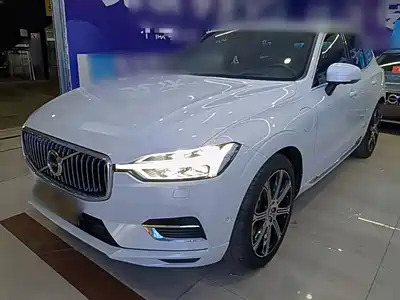 Volvo XC60 Plug-in Hybrid 2021