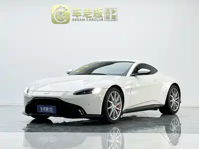 Aston Martin V8 Vantage 2020