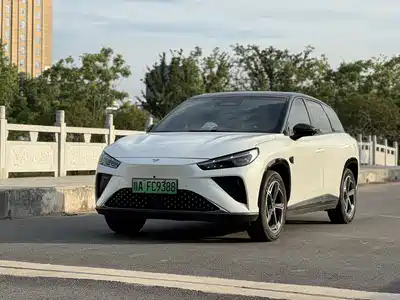 Nezha Auto L 2024