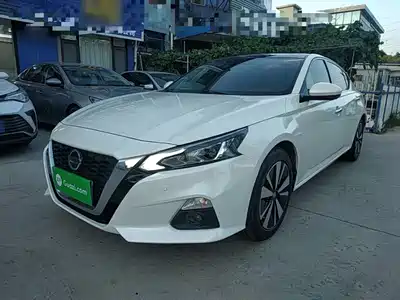 Nissan Teana 2022