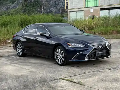Lexus ES 2018
