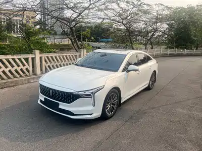 Besturn B70 2022