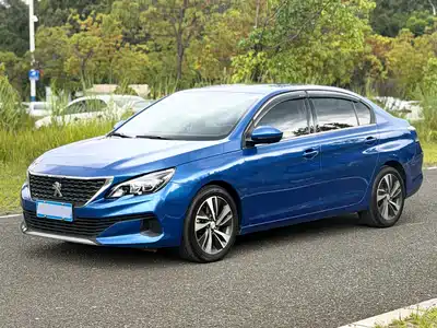 Peugeot 408 2021