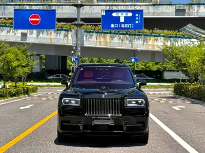 Rolls-Royce Cullinan 2022