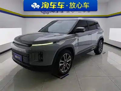 Geely ICON 2021