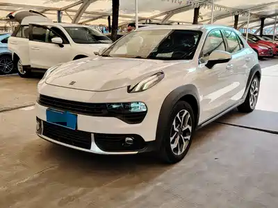 Lynk & Co 02 2020