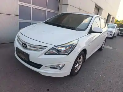 Hyundai Reina 2017