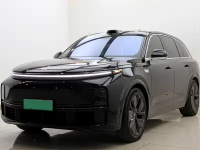 Li Auto L7 2025