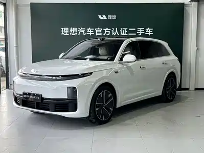 Li Auto L7 2025