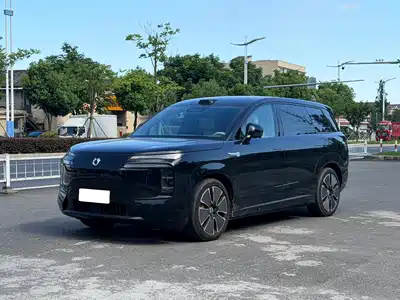 Denza N8L 2025