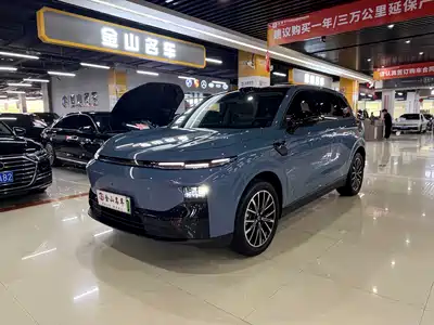 Leapmotor B10 2025