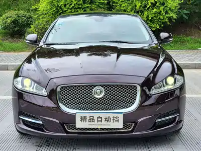Jaguar XJ 2012